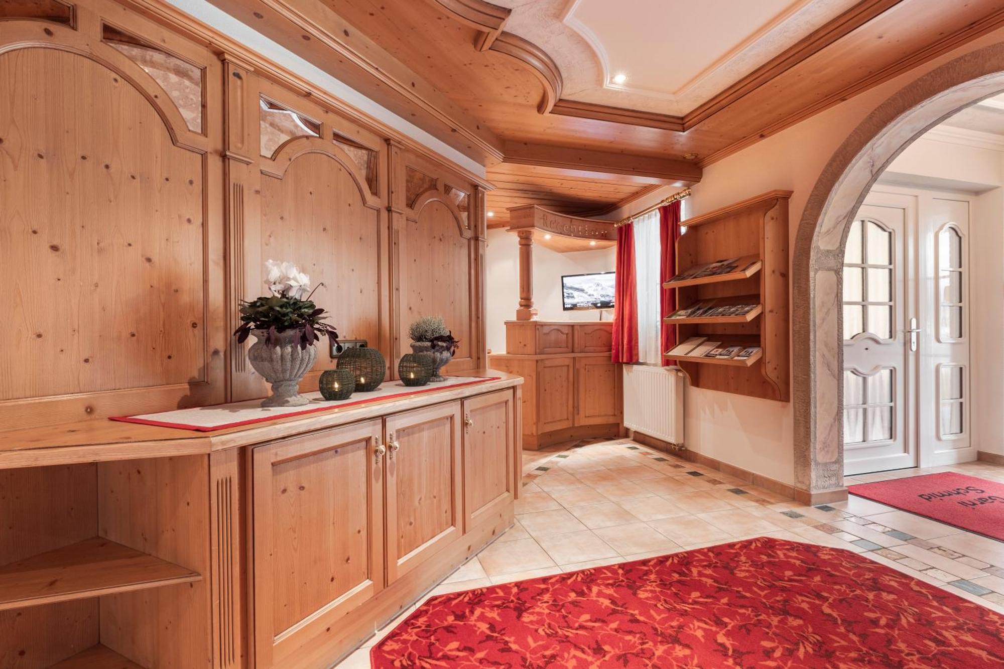 Schmid Rooms & Apartments Ишгъл Екстериор снимка