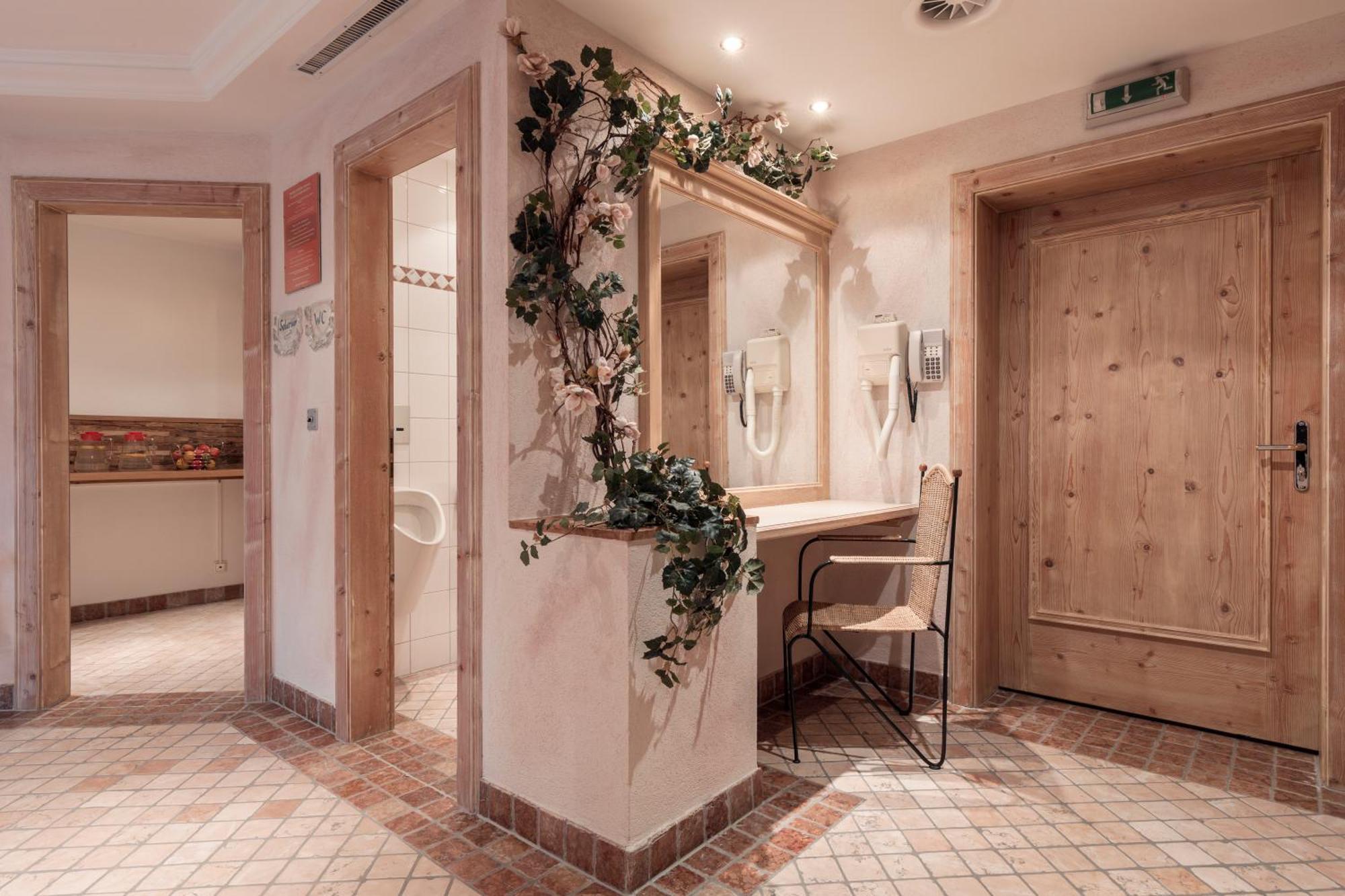 Schmid Rooms & Apartments Ишгъл Екстериор снимка