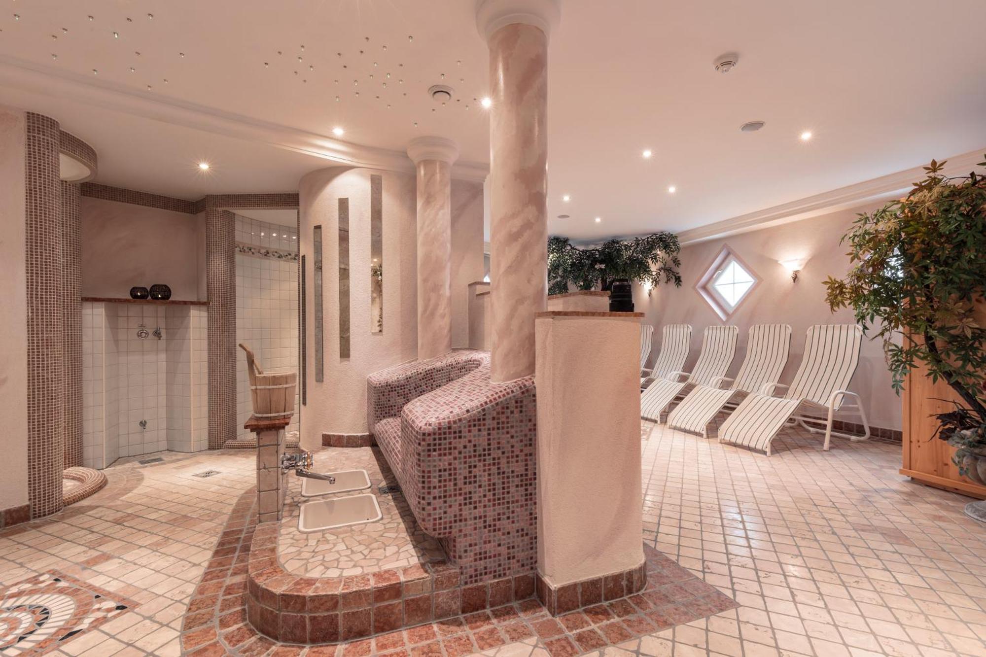 Schmid Rooms & Apartments Ишгъл Екстериор снимка