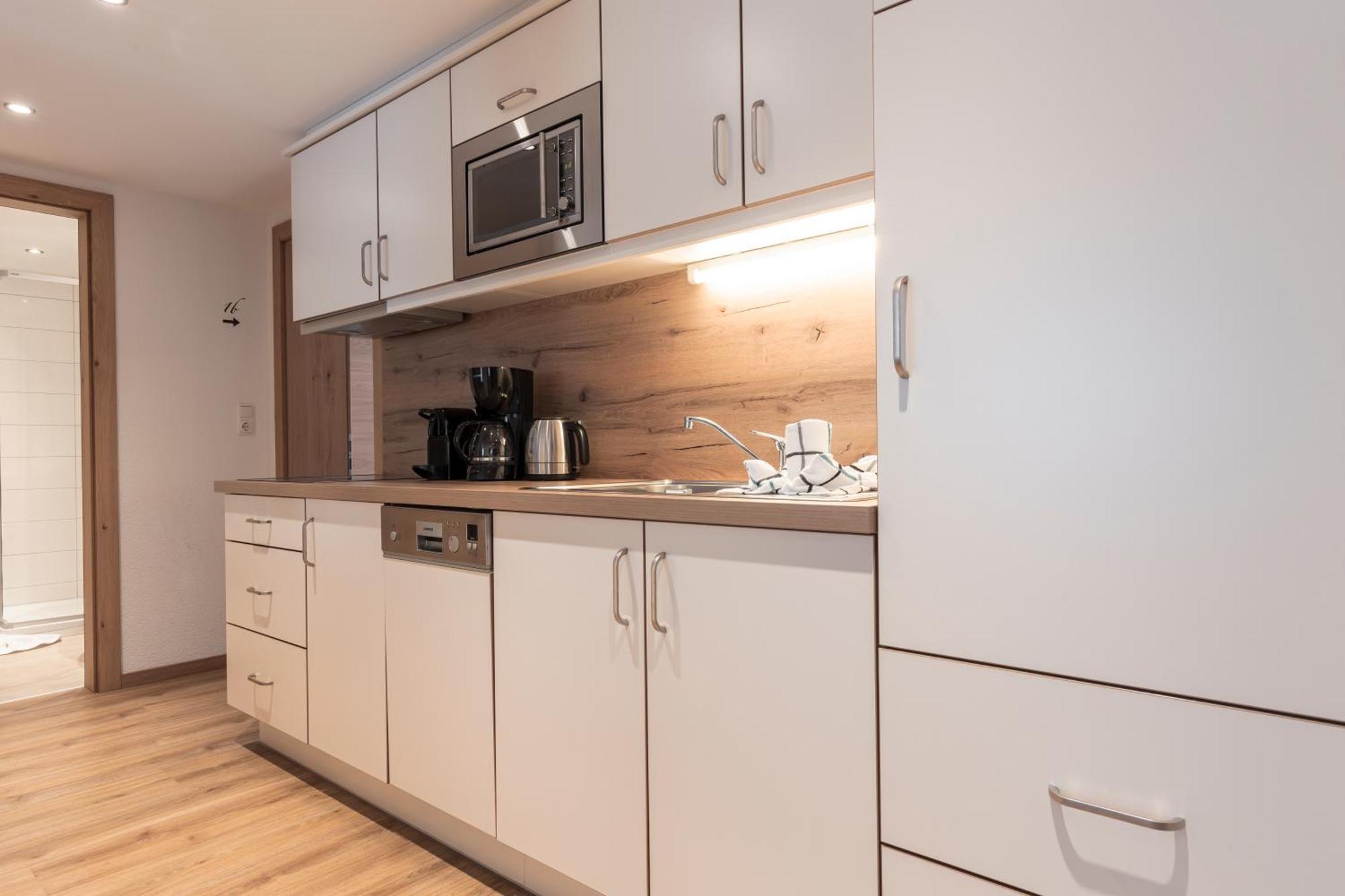 Schmid Rooms & Apartments Ишгъл Екстериор снимка