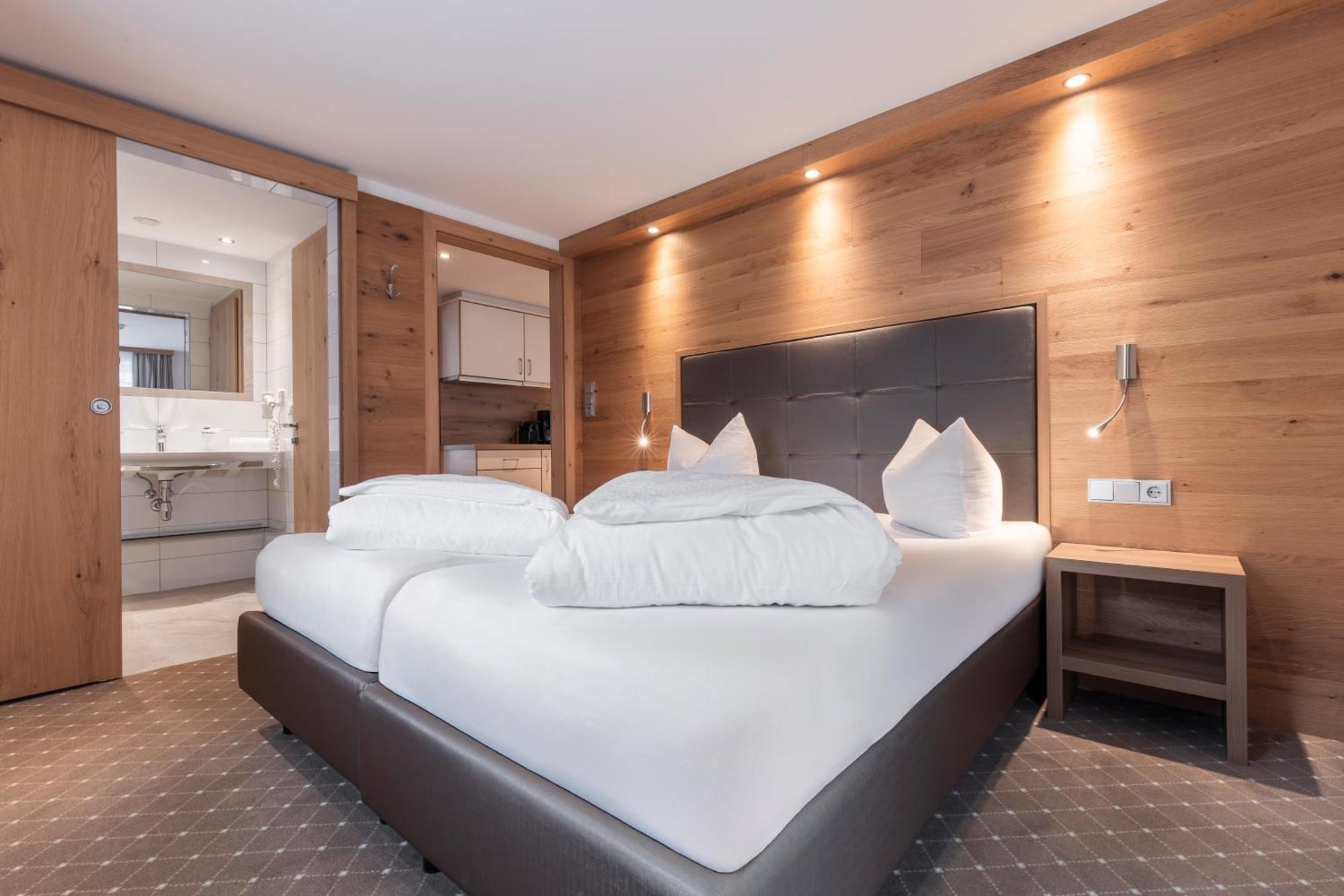 Schmid Rooms & Apartments Ишгъл Екстериор снимка