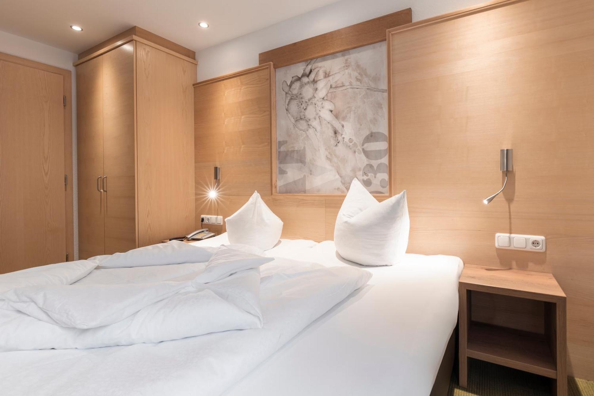 Schmid Rooms & Apartments Ишгъл Екстериор снимка